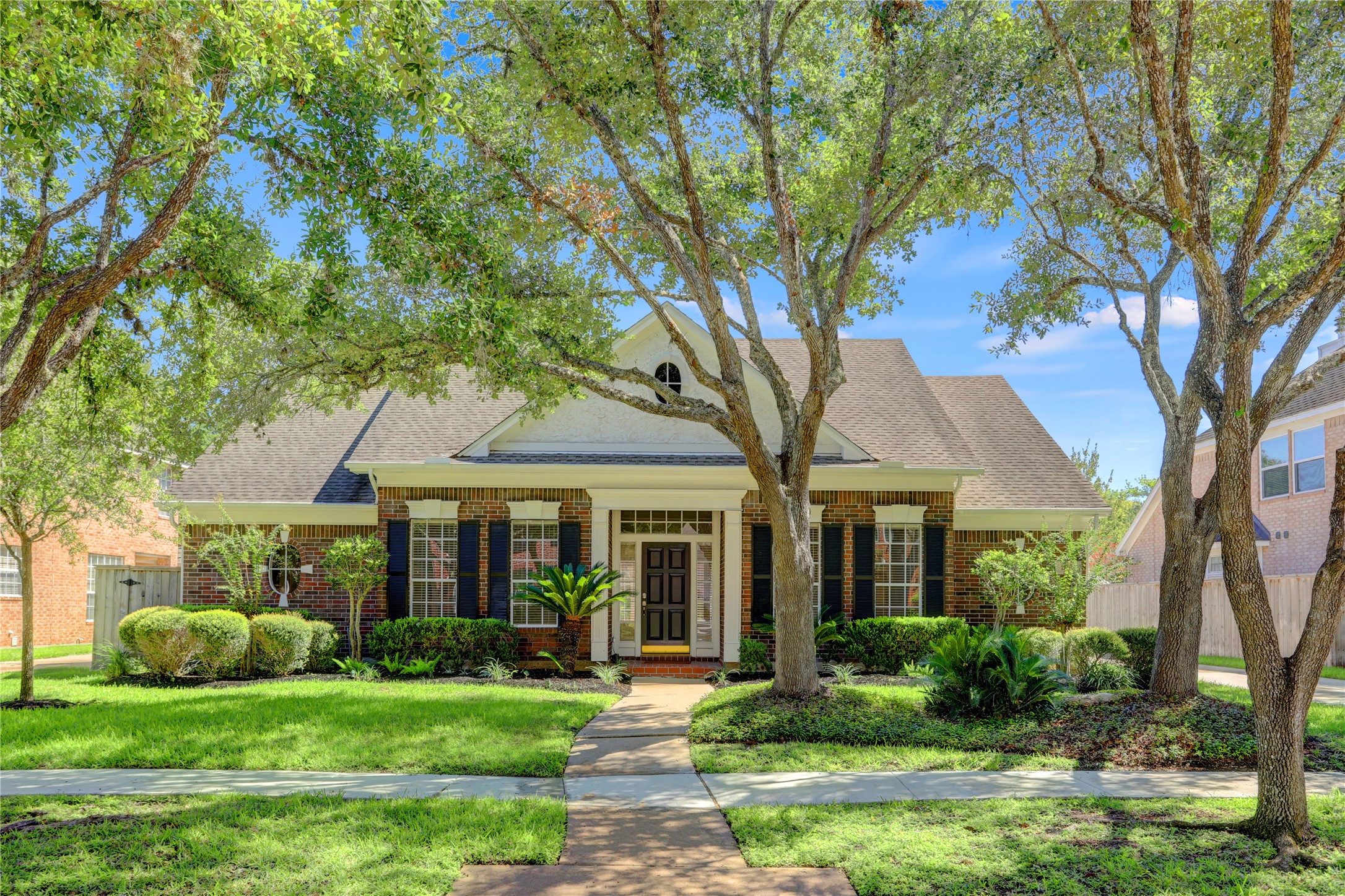 1506 Quiet Trail Sugar Land TX 77479