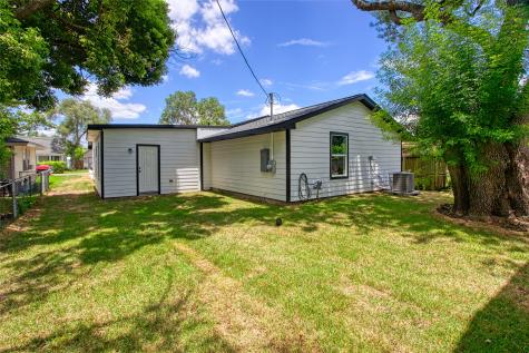 1204 Avenue F South Houston TX 77587