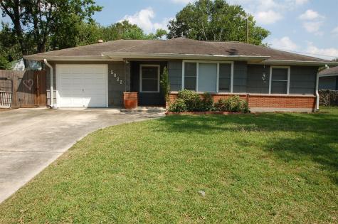 5822 Grape Street Houston TX 77074
