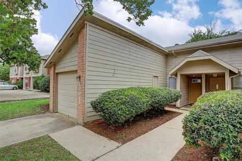 10015 Emerald Creek Drive Houston TX 77070