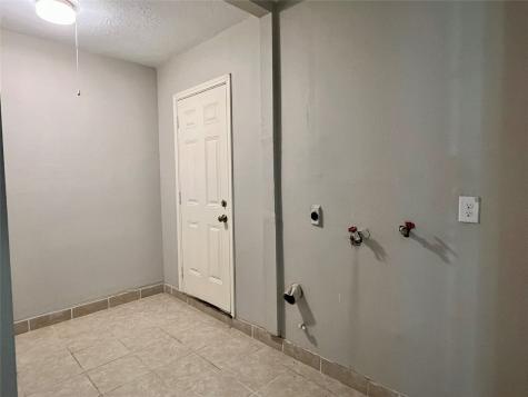 5767 Flamingo Drive Houston TX 77033