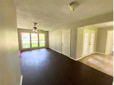 5767 Flamingo Drive Houston TX 77033