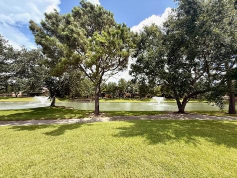 9609 Landon Lake Drive Pearland TX 77584