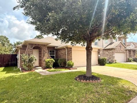 9609 Landon Lake Drive Pearland TX 77584