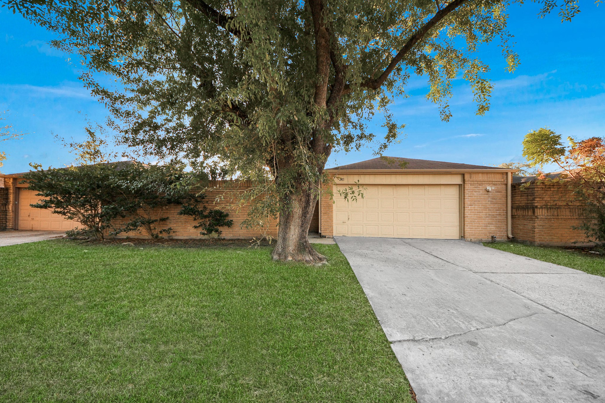 2471 Falls Church Drive Houston TX 77067