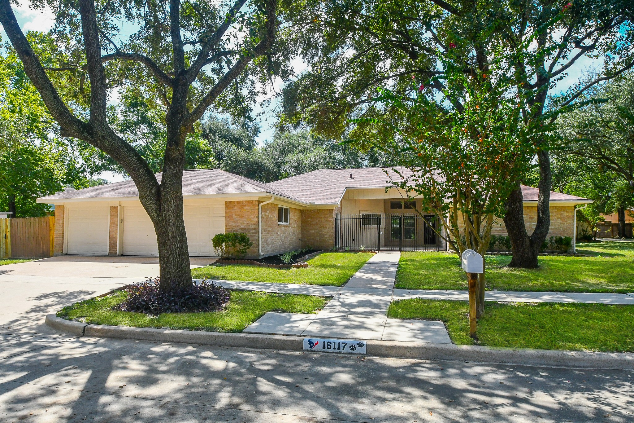 16117 De Lozier Street Jersey Village TX 77040