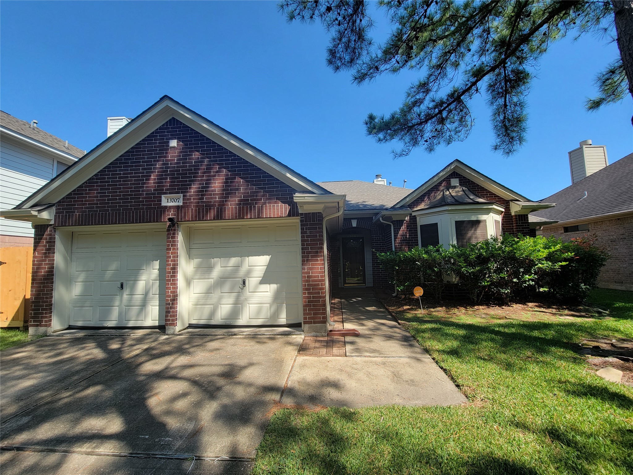 13707 Harvest Brook Court Houston TX 77059