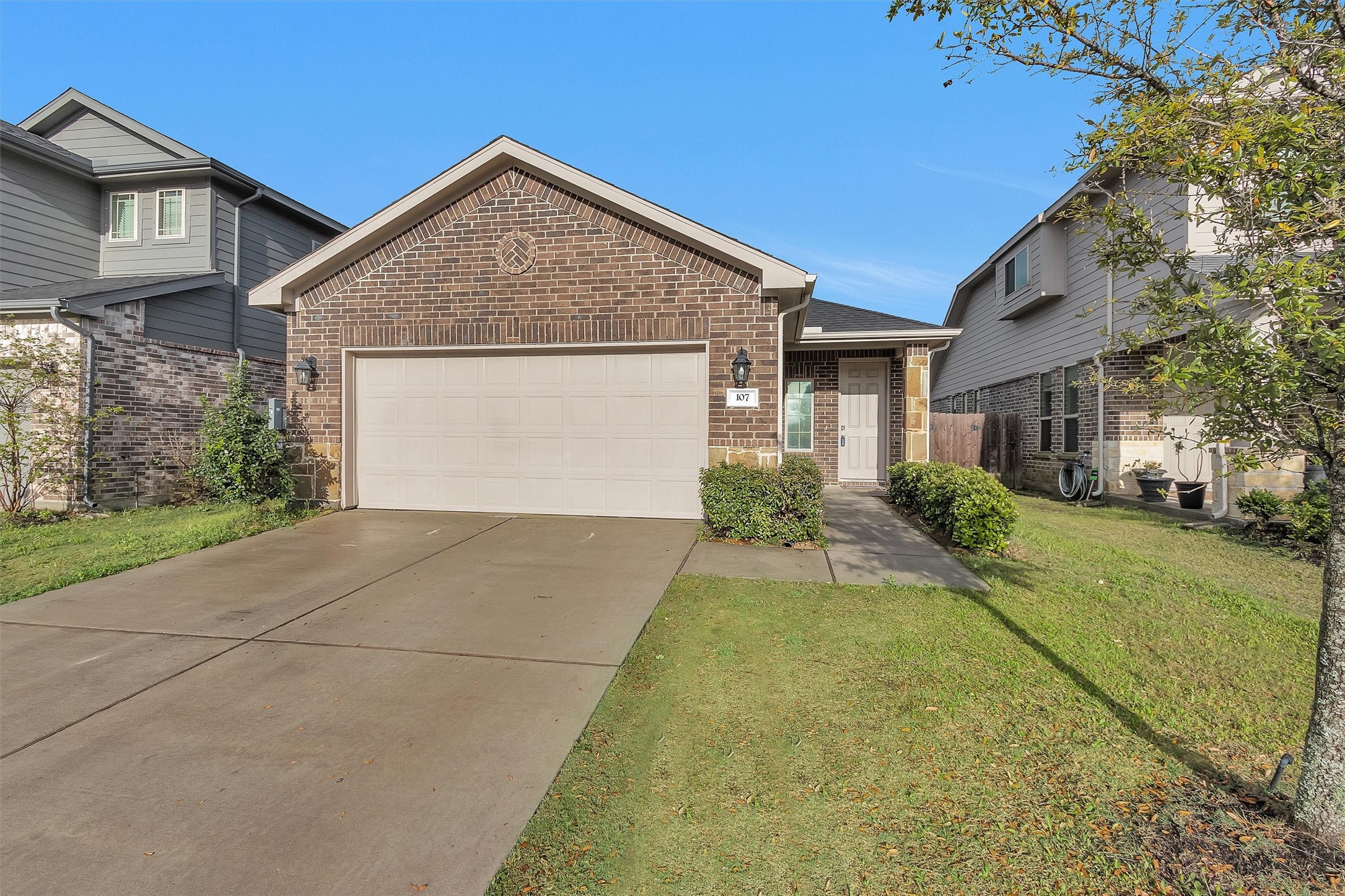 107 Wedgewood Trace Lane La Porte TX 77571