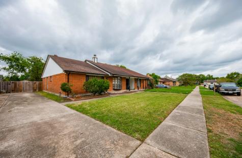 9307 Barrowhollow Drive Houston TX 77083