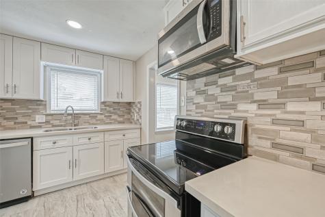 4411 Noble Street Houston TX 77020