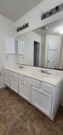 16807 Sussex Drive Houston TX 77083