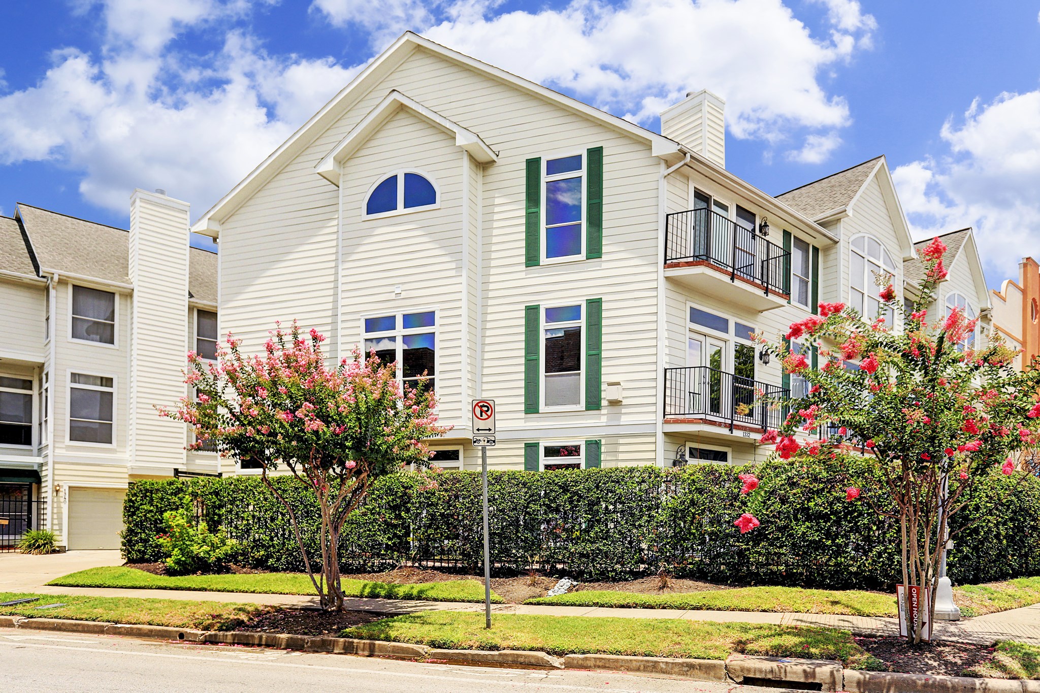 1332 Fairview Avenue Houston TX 77006