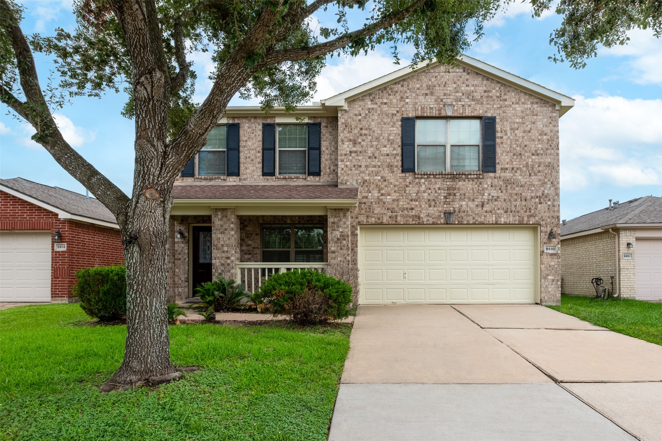 9410 Coatsworth Drive Sugar Land TX 77498