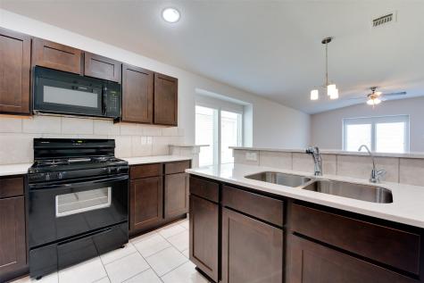 6843 Altadena Drive Rosharon TX 77583