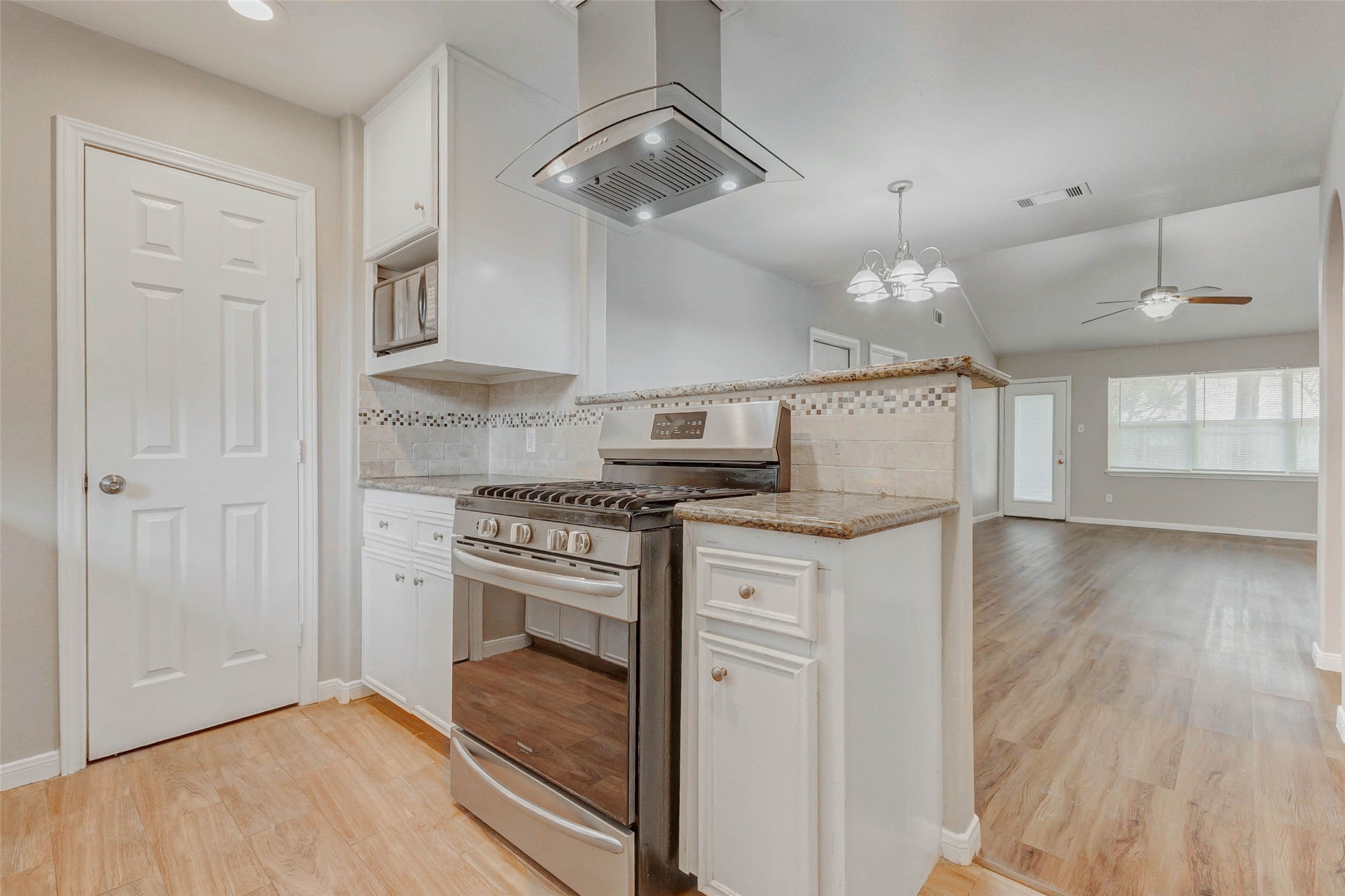 15531 Edenvale Street Friendswood TX 77546