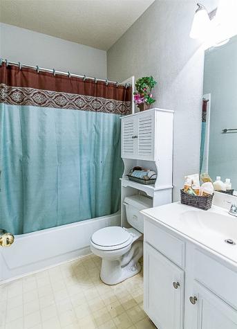 3103 Lauren Lane Houston TX 77082