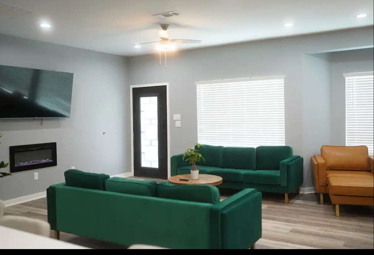 3703 Wyoming Street Houston TX 77021