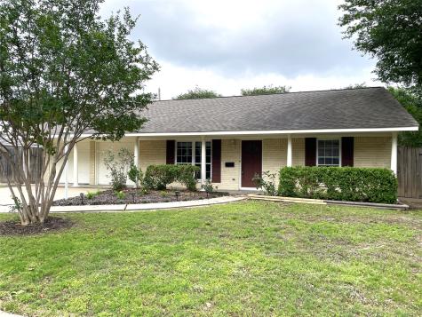 1834 Locksford Street Houston TX 77008