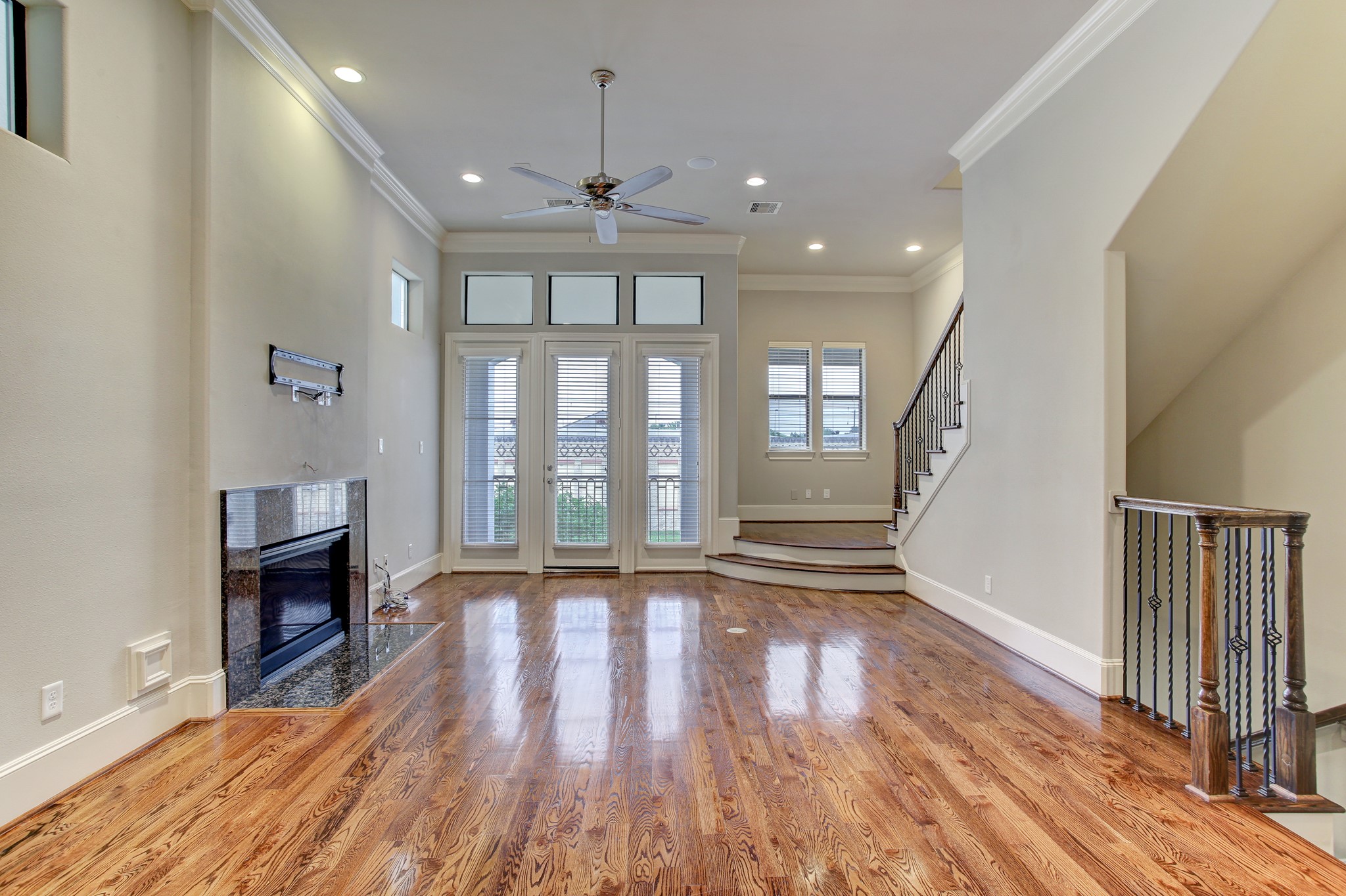 2618 Texas Street Houston TX 77003