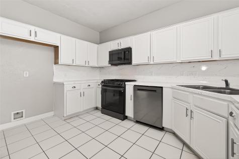 4018 Timber Corner Houston TX 77082