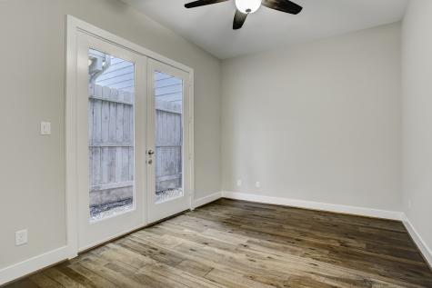 1108 Fowler Street Houston TX 77007