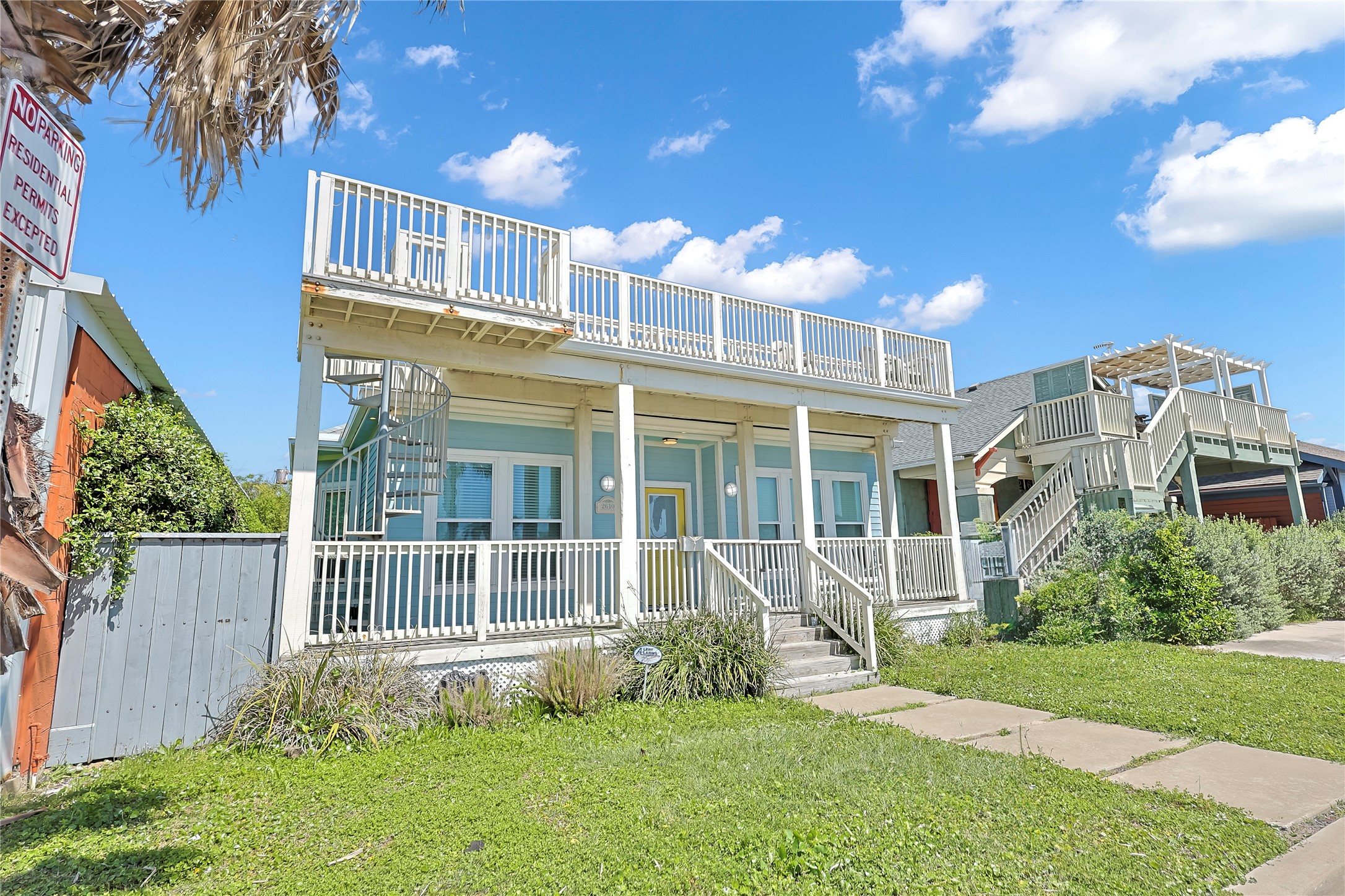 2610 Avenue Q 1/2 Galveston TX 77550
