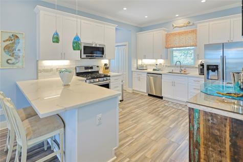 2610 Avenue Q 1/2 Galveston TX 77550