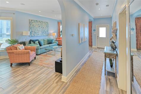 2610 Avenue Q 1/2 Galveston TX 77550