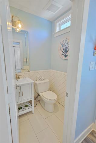 2610 Avenue Q 1/2 Galveston TX 77550
