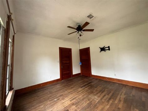 409 Merchant Street El Campo TX 77437