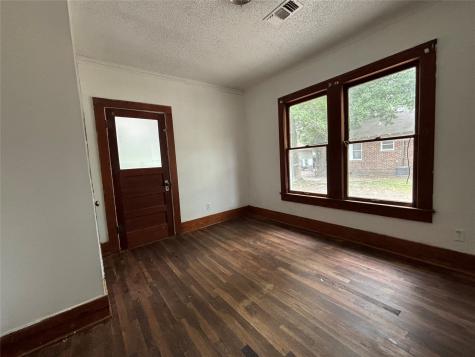 409 Merchant Street El Campo TX 77437