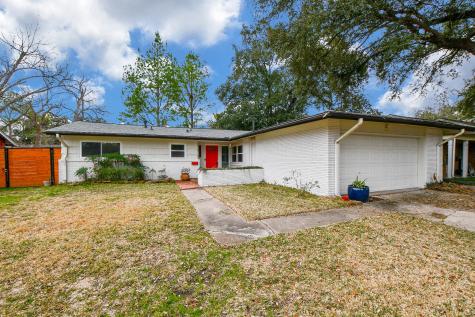 5447 Creekbend Drive Houston TX 77096