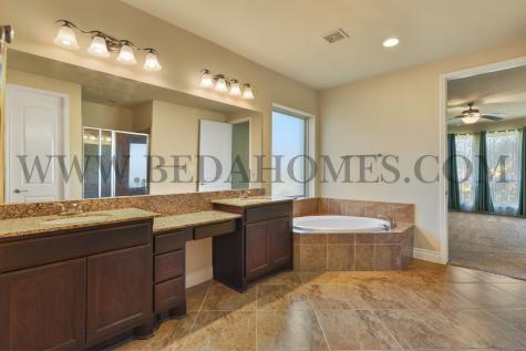 12611 Windy Bridge Lane Pearland TX 77584