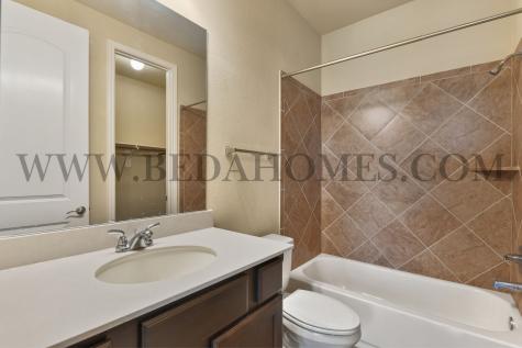 12611 Windy Bridge Lane Pearland TX 77584