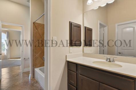 12611 Windy Bridge Lane Pearland TX 77584