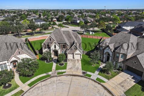 12611 Windy Bridge Lane Pearland TX 77584
