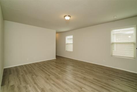 17459 Linthorne Street Humble TX 77346