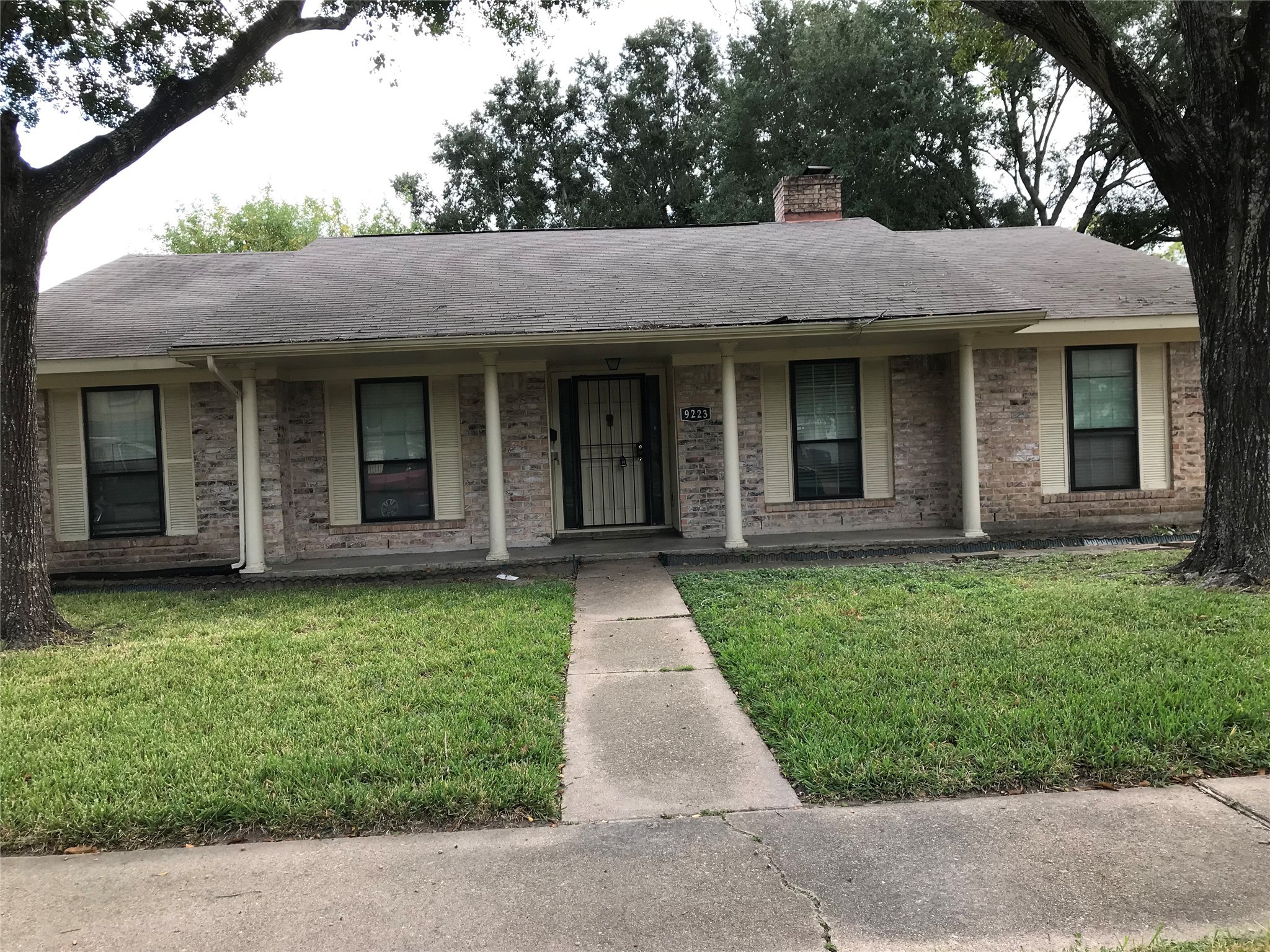 9223 Triola Lane Houston TX 77036
