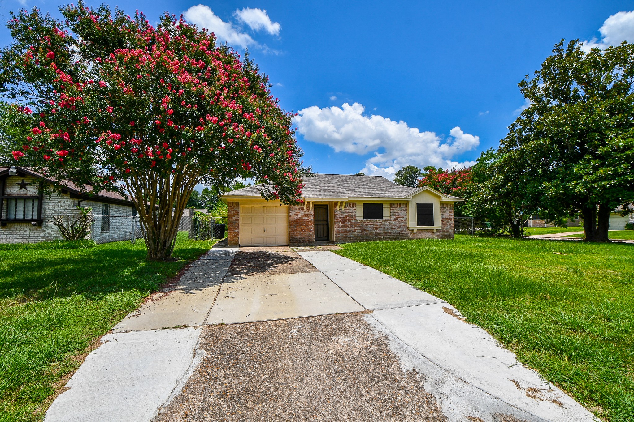 10127 Valley Breeze Drive Houston TX 77078