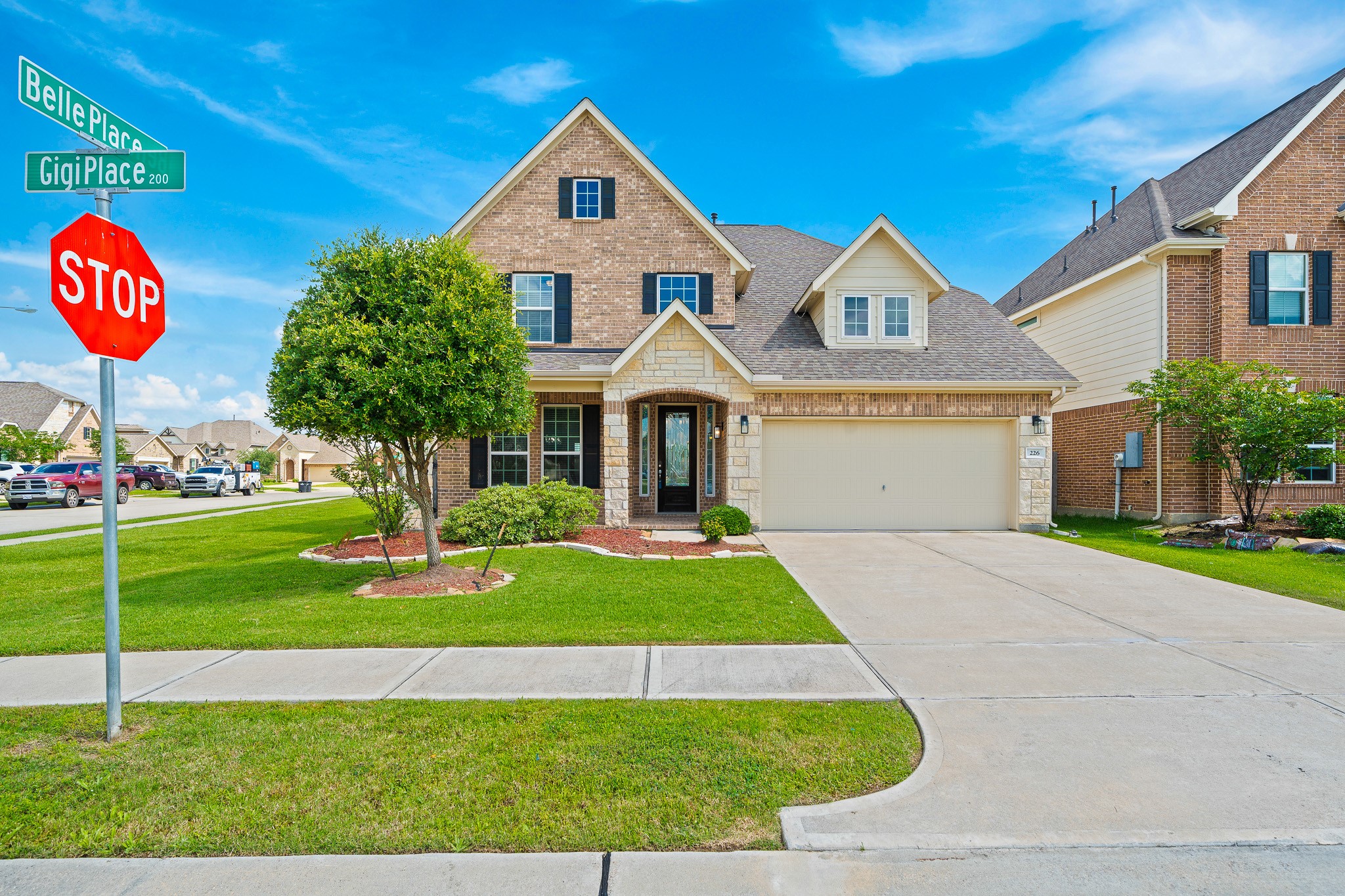 226 Gigi Place Alvin TX 77511