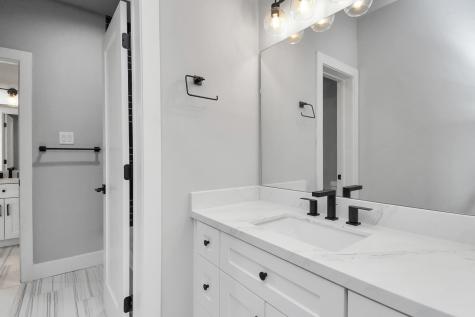 6817 Peerless Street Houston TX 77021