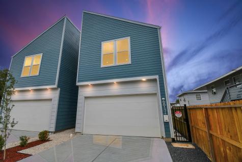 6817 Peerless Street Houston TX 77021