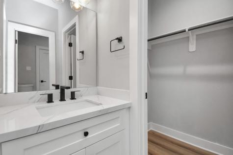 6817 Peerless Street Houston TX 77021