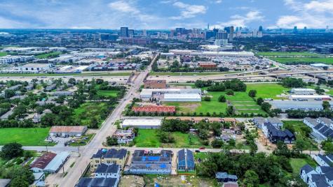6817 Peerless Street Houston TX 77021