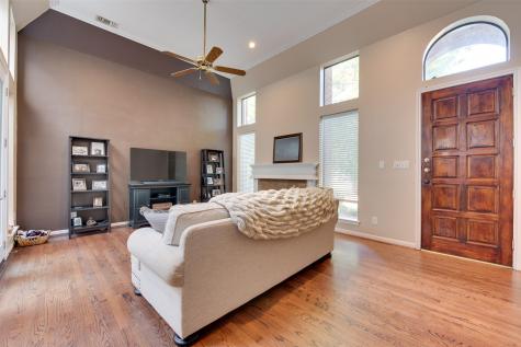 6311 Westcott Street Houston TX 77007