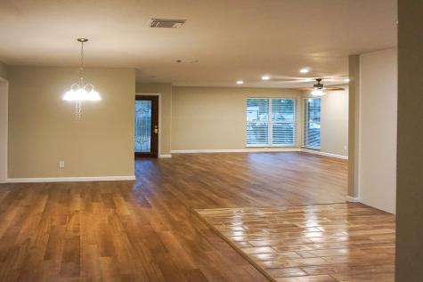 8521 Woodlyn Road Houston TX 77028