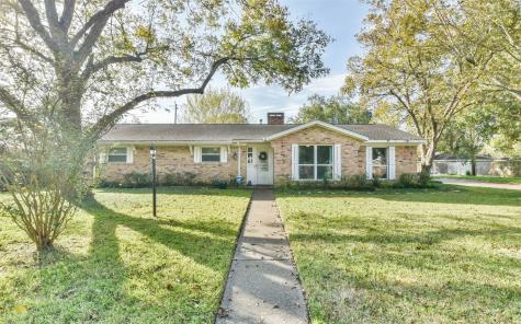 923 Twinbrooke Drive Houston TX 77088
