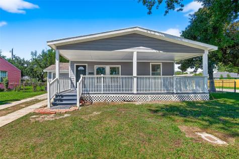 2217 10th Street Galena Park TX 77547