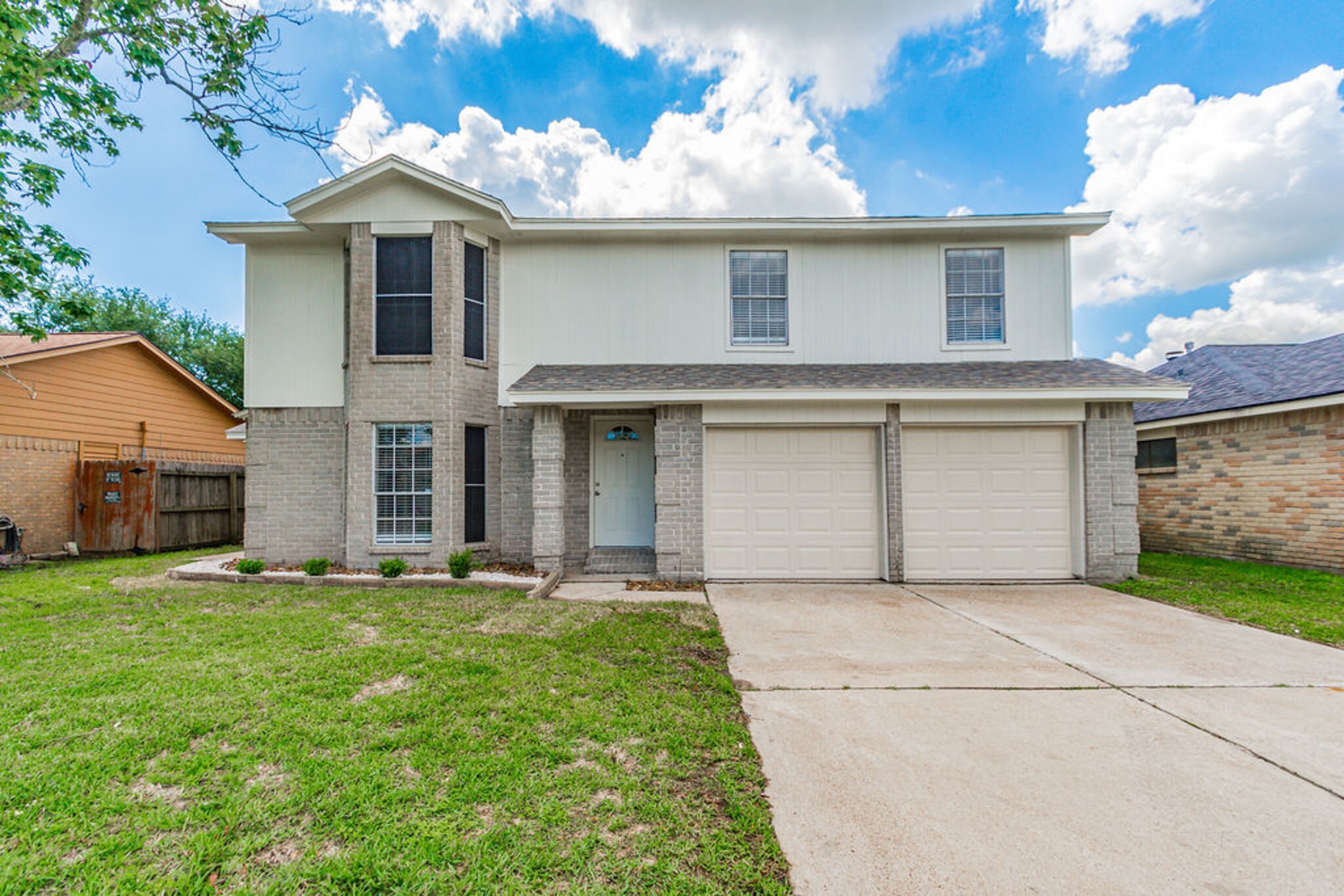 5021 Meadow Crest Street La Porte TX 77571