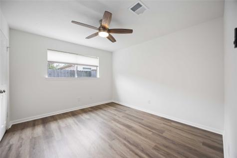 14143 Hillvale Drive Houston TX 77077
